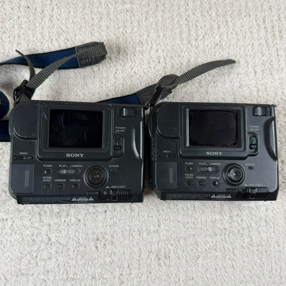 Sony Digital Mavica LOT OF 2‎ MVC FD73 10x Zoom Digital Still Camera WORKS